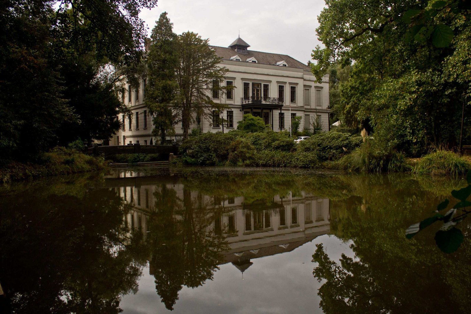 Kasteel de Berckt in summer green