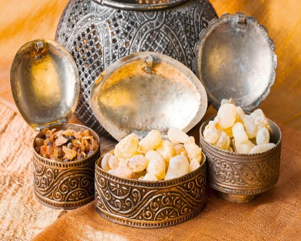 Ritual Oil (with Ormus Frankincense & Myhhr) - Image 7